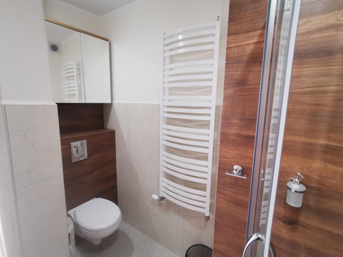 Apartament Kakadu โคนิน ภายนอก รูปภาพ